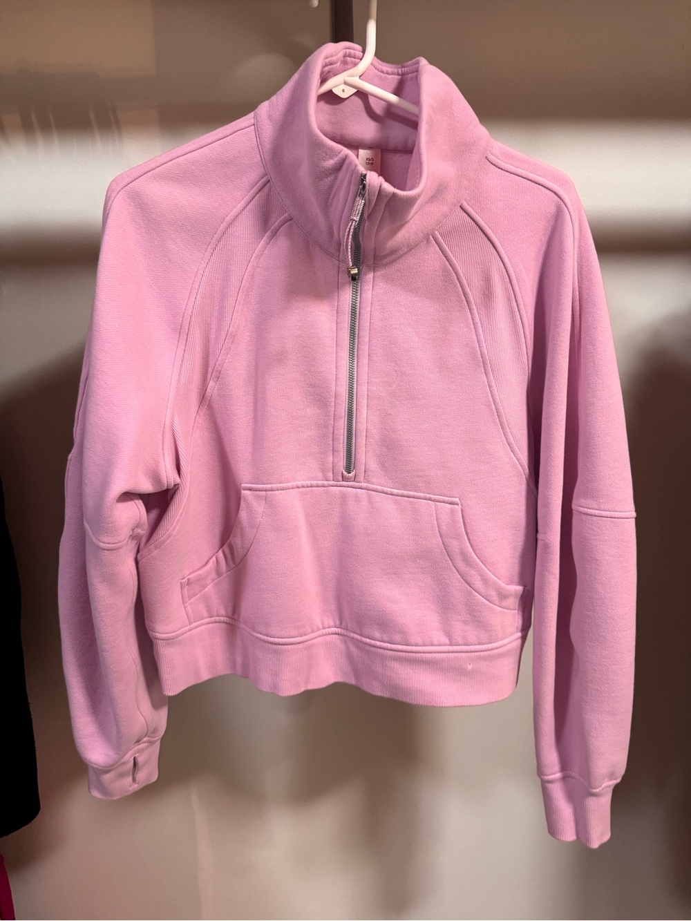 Lululemon Vitapink scuba XS/S cropped